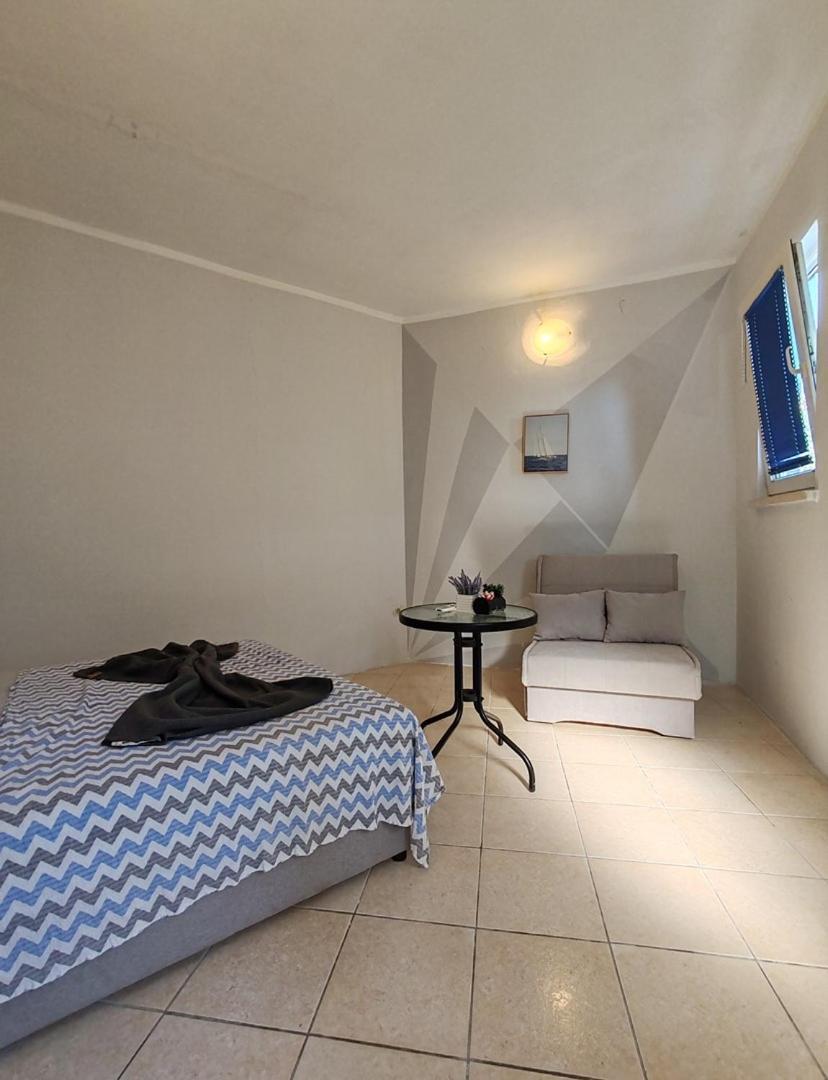 Apartmani I Sobe Brancin Неум Екстериор снимка