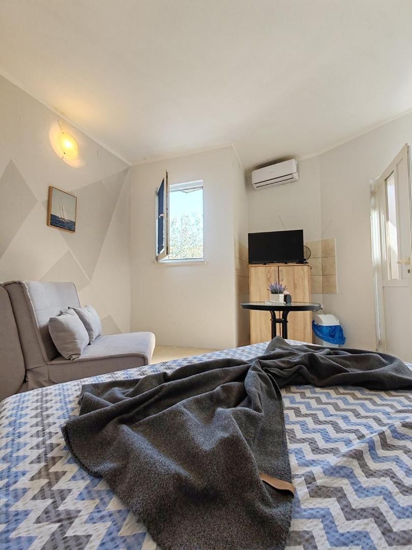Apartmani I Sobe Brancin Неум Екстериор снимка